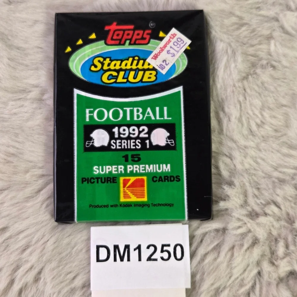 Lot of 5 1992 Topps Stadium Club Football Series 1 Sealed Packs 15 Cards Each